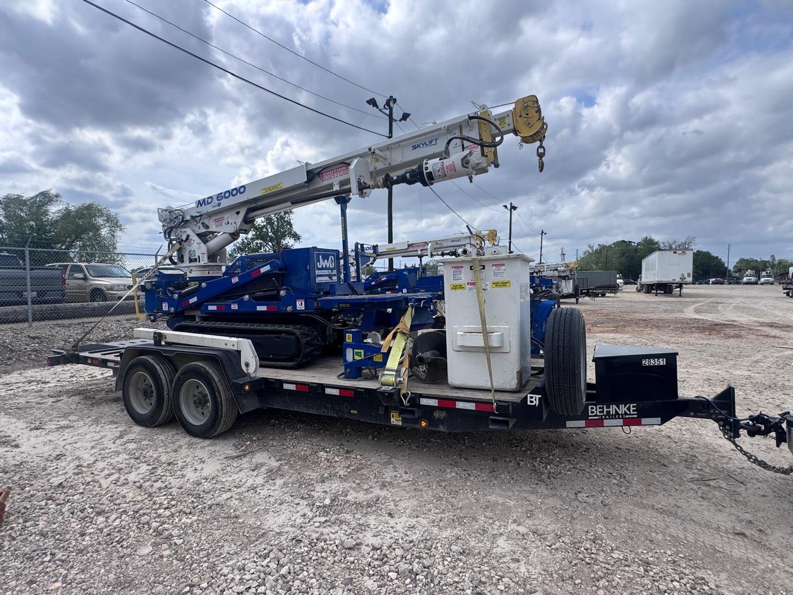 skylift trailer